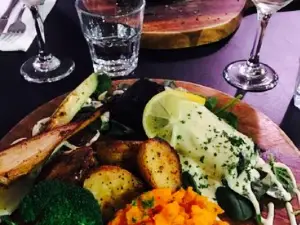 Carnegies Restaurant and Bar