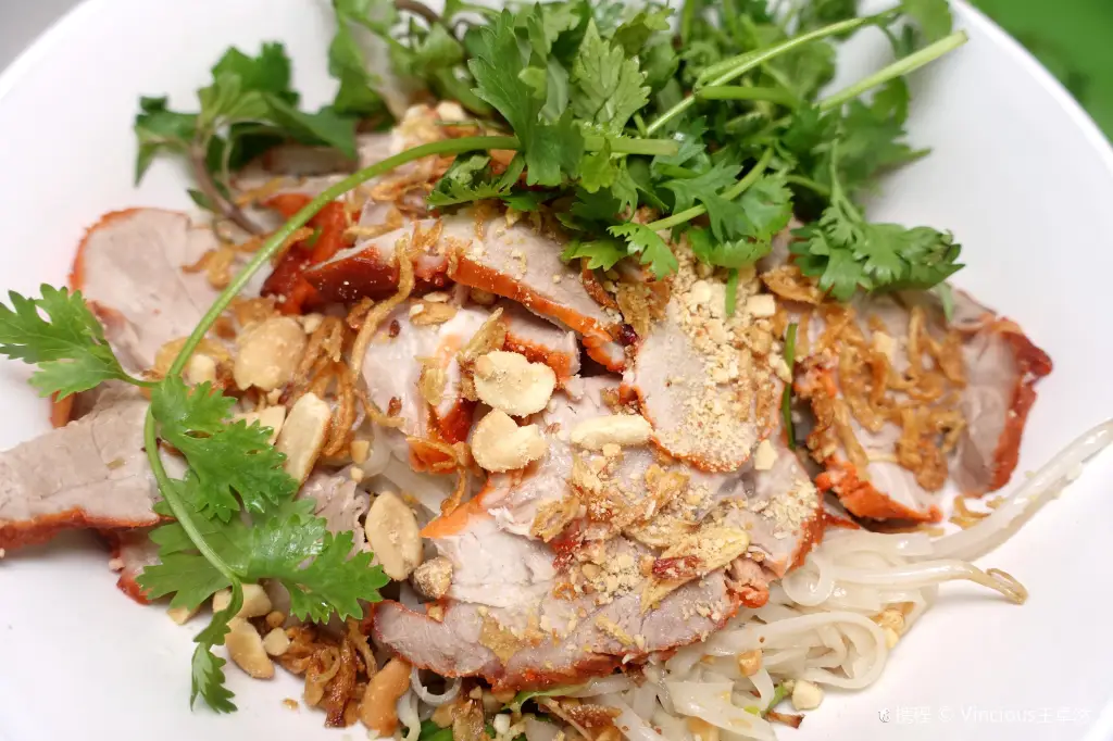 Banh Cuon Gia Truyen