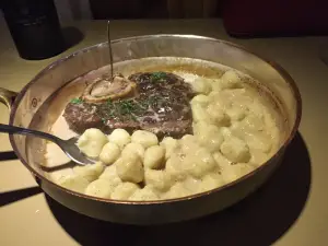 Farinatta Bistro & Arte