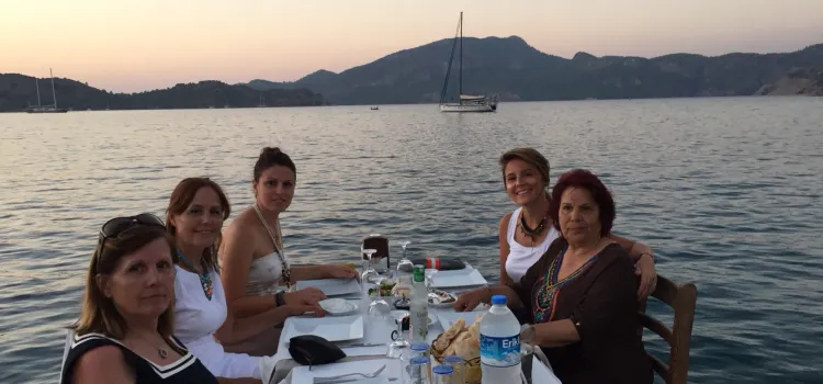 Hidayetin'in Yeri Deniz Restaurant