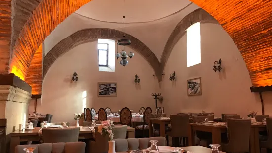 Cem Sultan Bedesteni Restaurant