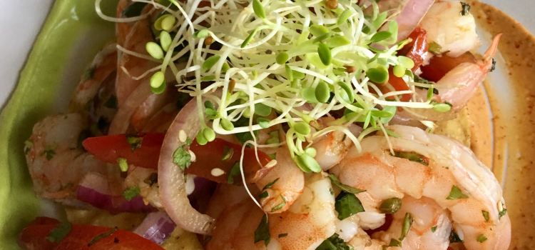 Barcaza Cocina de Mar y Cantina