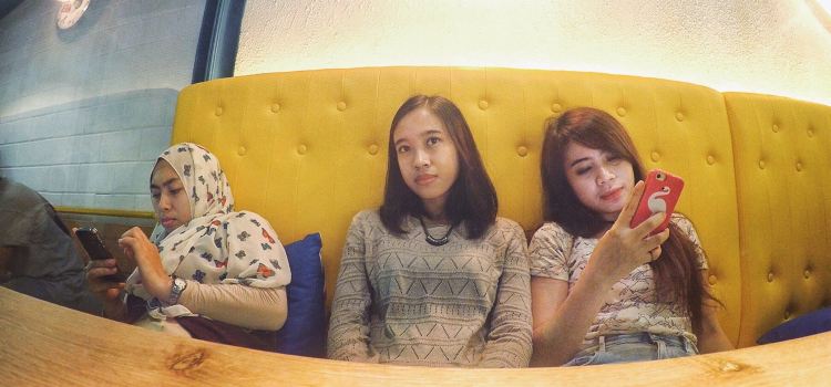 Yelo EATERY