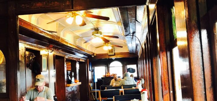 Mom and Pop's Diner