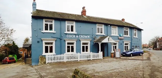 The Cock and Crown Stonehouse Pizza & Carvery
