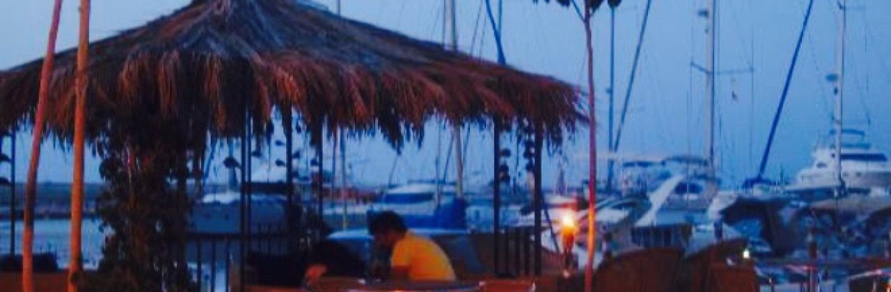 Zouk's Cafe, Lounge and Restaurant