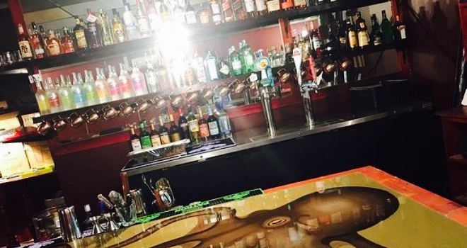 Tap Deck Bar