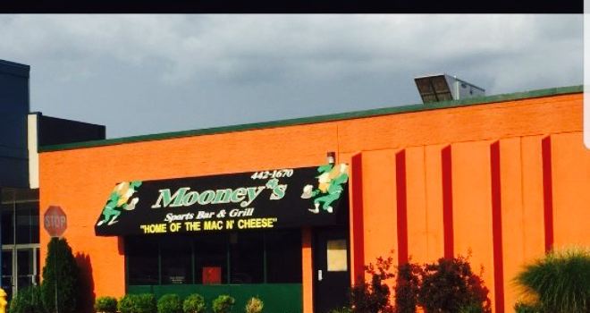 Mooney's Sports Bar & Grill