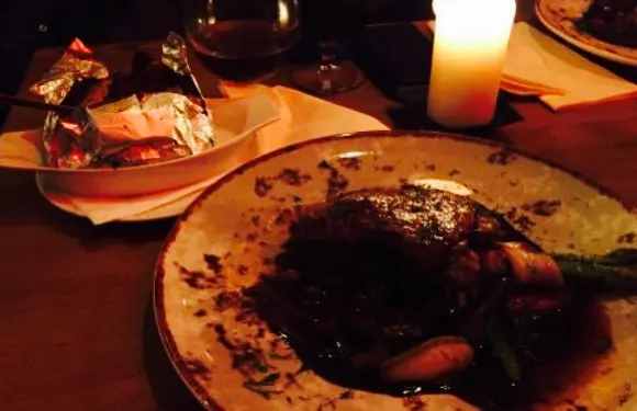 Bowlers Restaurant & Bar