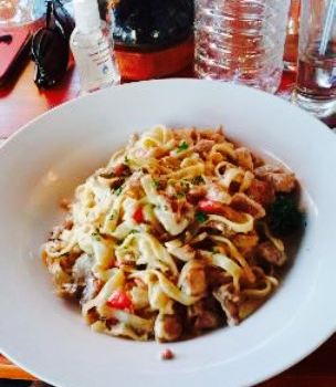 Liku'alofa Sunset Restaurant & Bar