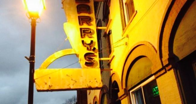 Larry's Cantina Restaurant