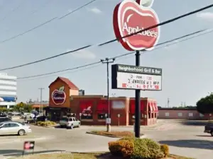 Applebee's Grill + Bar