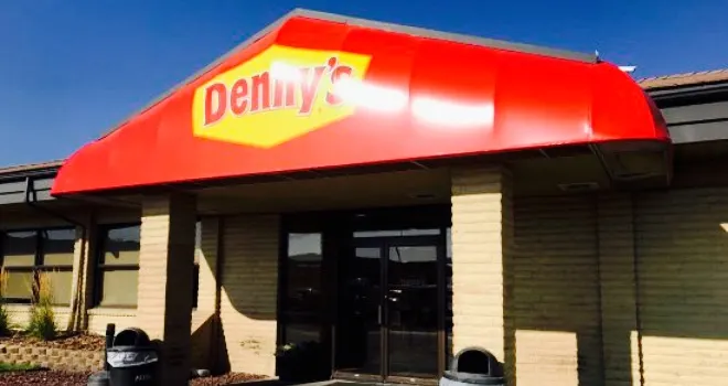 Denny's (Stagecoach Dr.)