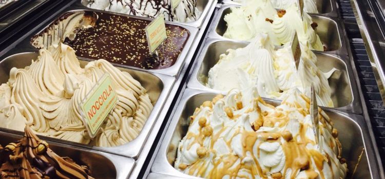 Gelateria in Borc