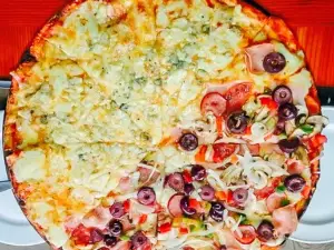 Pizzeria La Linterna