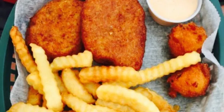 High Tides at Snack Jack