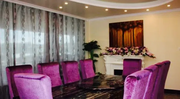 Crystal Palace Restaurant