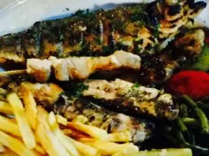 Yalos Retaurant