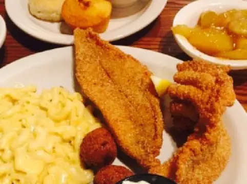 Cracker Barrel Old Country Store