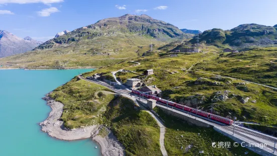 Albula-Bernina express, RhB