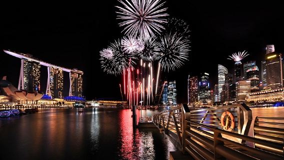 Singapura + Merlion Park + Kampong Glam + Haji Lane + Chinatown lawatan sehari [Sewaan peribadi]