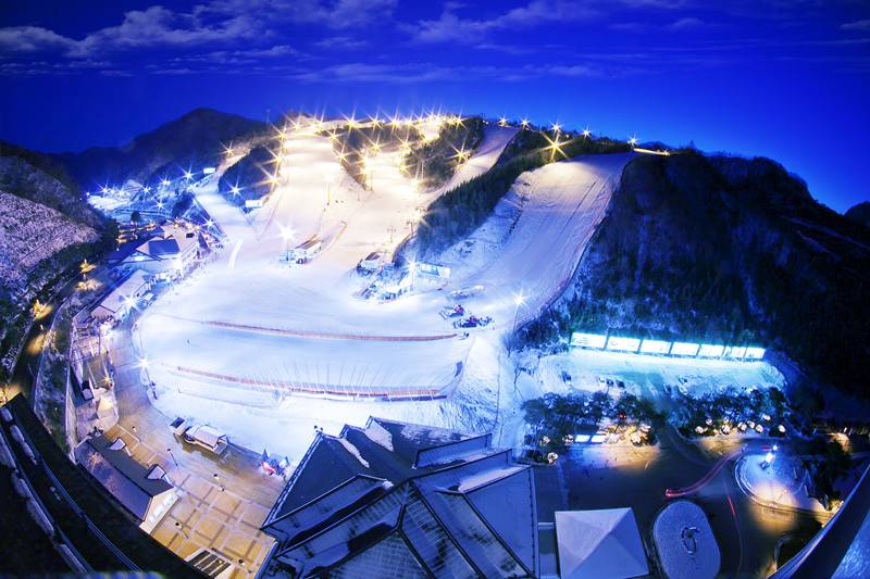 伊利希安江村度假村滑雪場