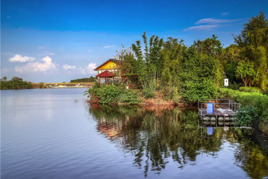 Huayu Lake Ecological Leisure Tourist Area