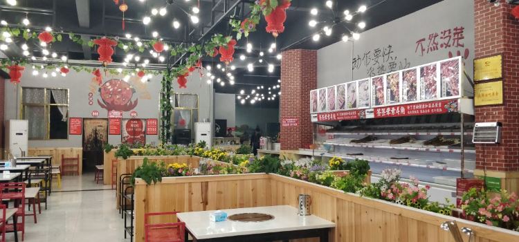 让签签飞小郡肝串串香火锅(万源总店)