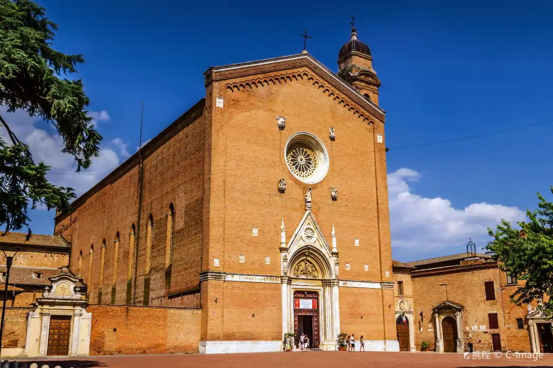 Hotels near Basilica of San Francesco