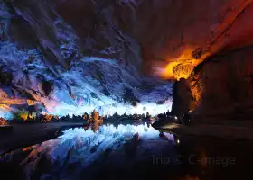 七星岩