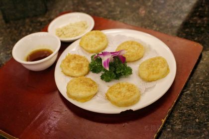 QIN SHAN ZHAI RESTAURANT