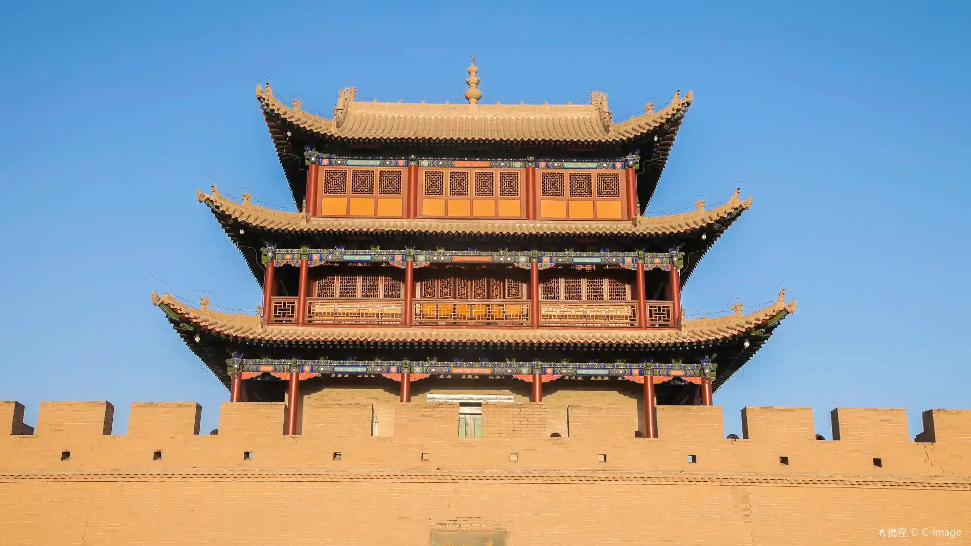 Hotels near Gwanghwa Tower