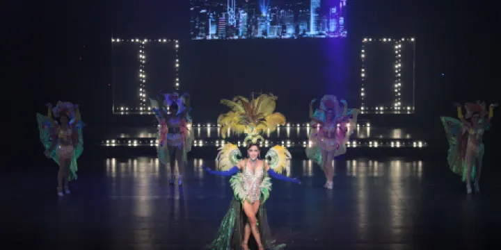 清邁暹羅龍人妖秀