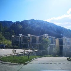罗田藏龙大别山度假酒店餐厅 User Photo