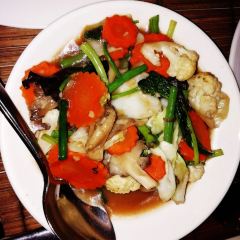 Coconut Luang Prabang Restaurant User Photo