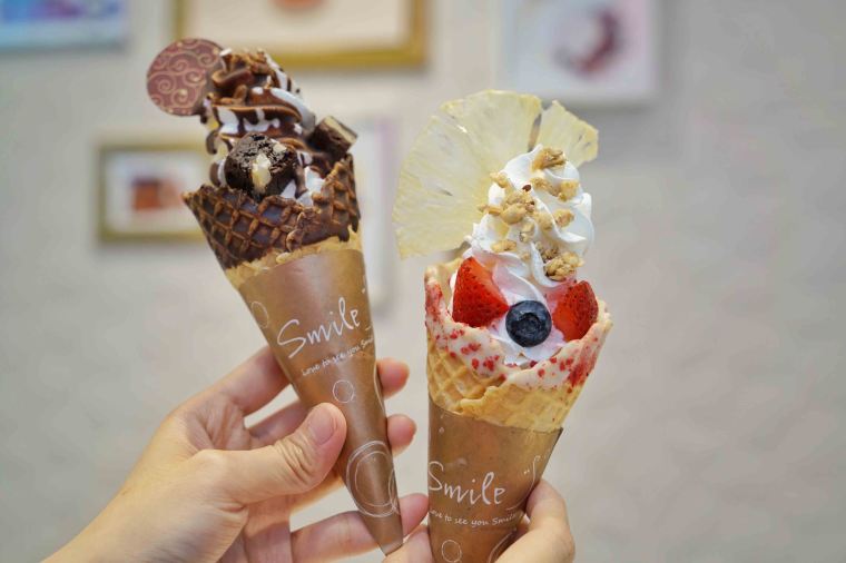 Smile Yogurt.Cake.Dessert