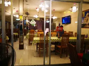 Royal Indian Restaurant