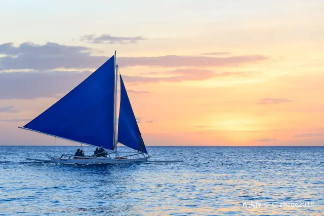 Sunset Sightseeing on Boracay Island