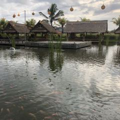 Bale Udang Mang Engking Kuta User Photo