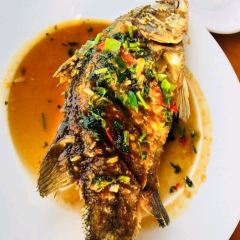 Apsara Restaurant (Fish - Snapper ganz) ảnh của người dùng
