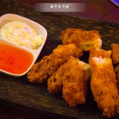 Jungle Burger Sports Bar & Bistro User Photo