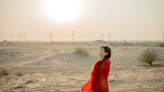 ซาฟารีทะเลทรายอาบูดาบียามเย็นพร้อมอาหารค่ำบาร์บีคิว