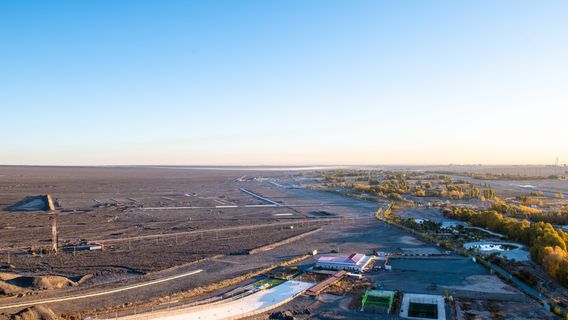 The Overhanging Great Wall Scenic Spot