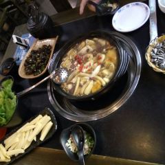 珍菌园·野生菌主题餐厅(告庄店) User Photo