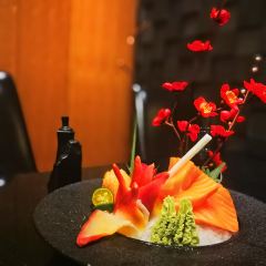 UNDER THE MOON CUISINE User Photo