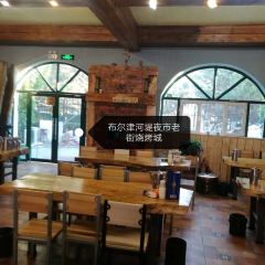 老街烧烤城(河堤夜市店) User Photo
