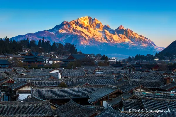 Tiket flight Lijiang ke Zhangjiajie