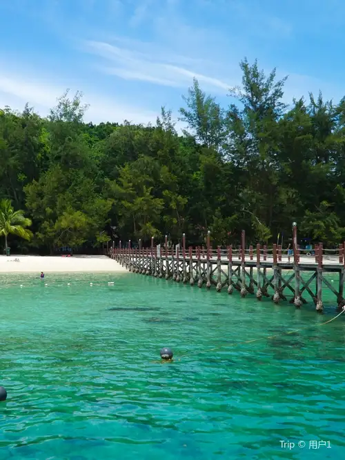 4_Manukan Island