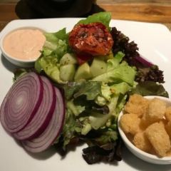 Beefeater Steak House and Pub 여행 사진