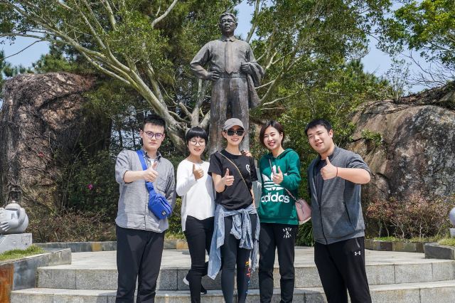 Tangshan Pass Taiwan Stone Carvings Garden (Northeast Gate)